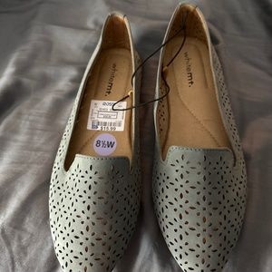 White MT dusty love color slip on